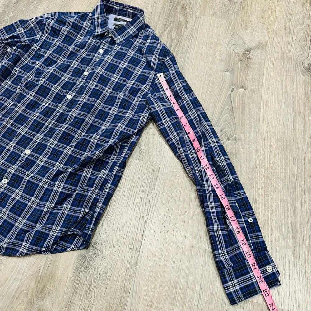 Banana Republic Shirt Men's Medium Blue Purple Grant Fit Plaid Button Down Shirt